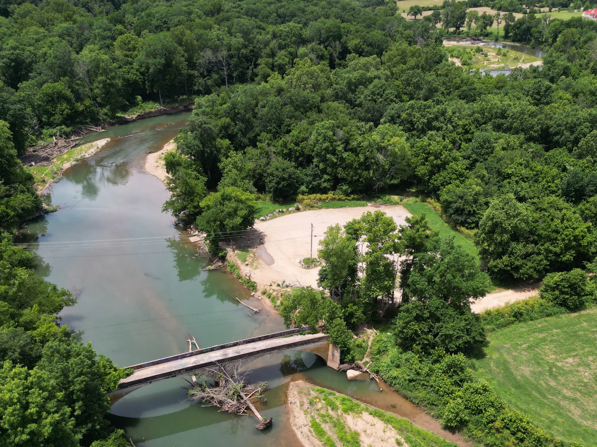 Annual Illinois River Cleanup