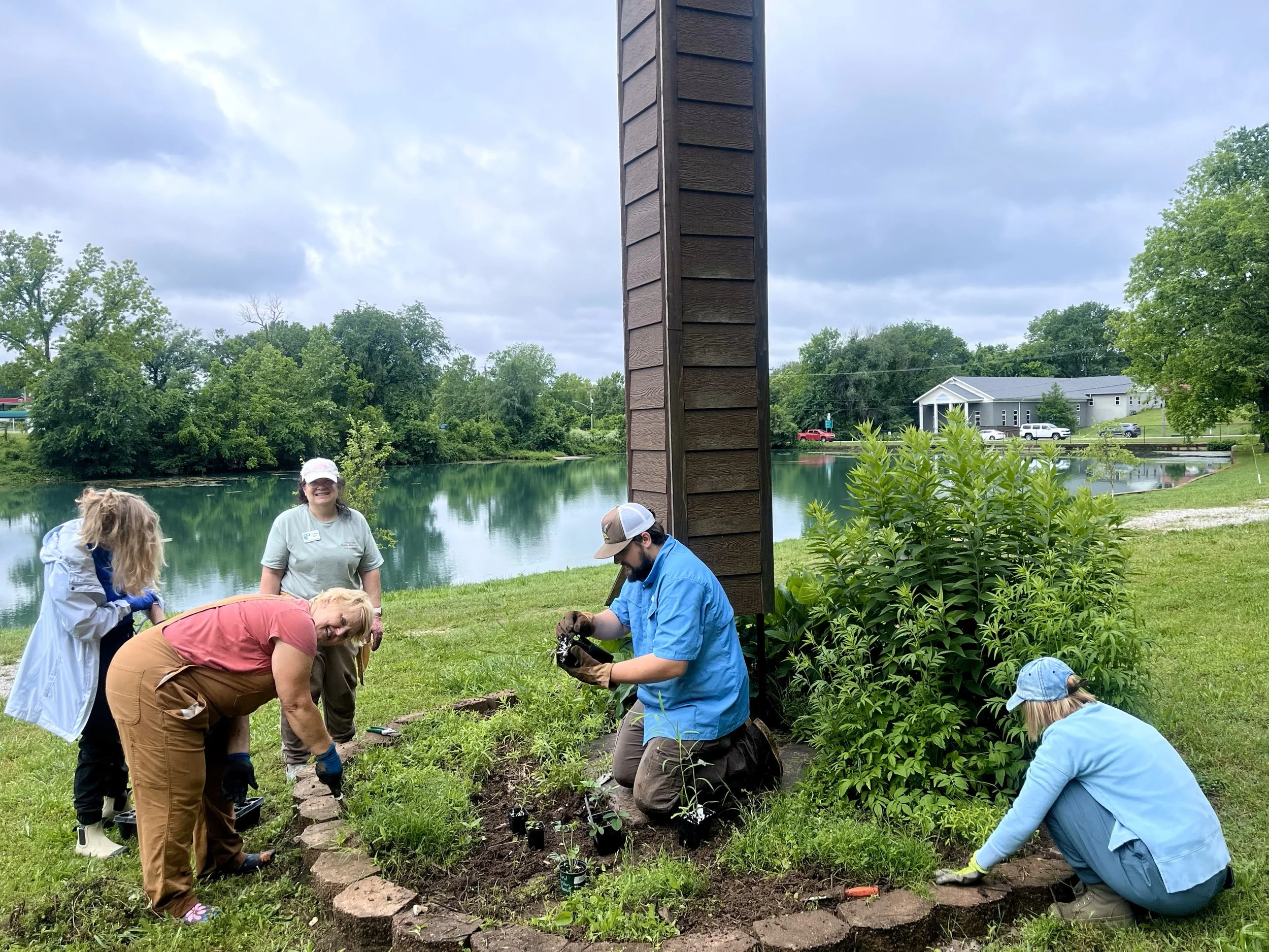 Cave Springs Volunteers.jpg