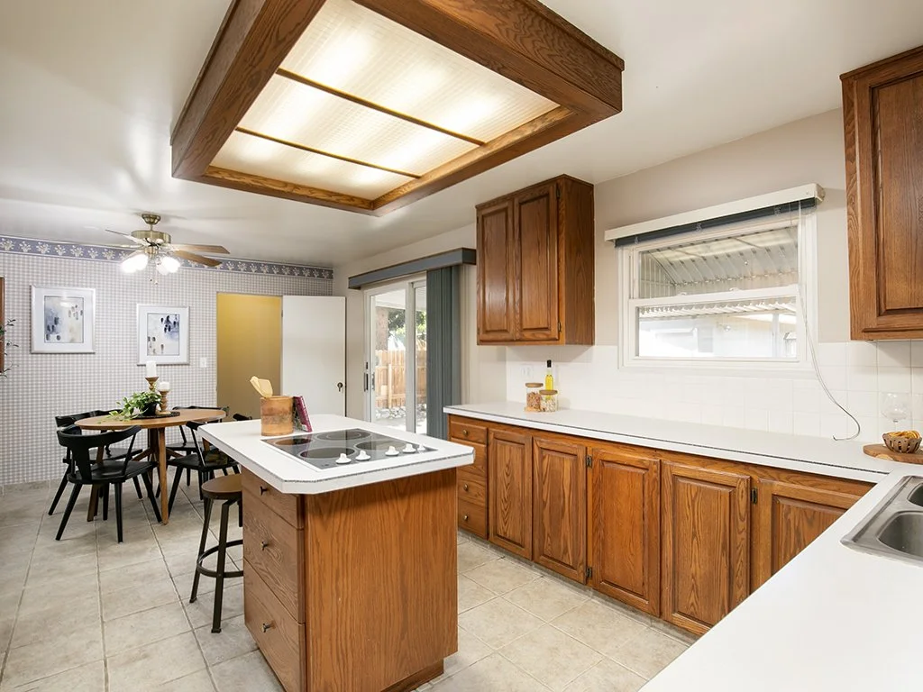 Kitchen 2.jpg
