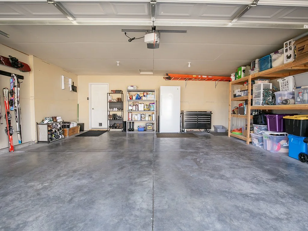 garage 2.jpg