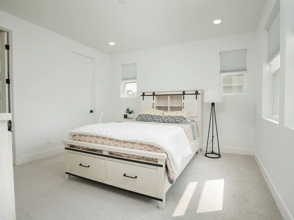 Bed 2 .jpg