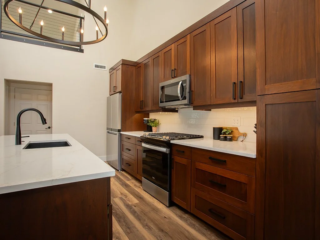 mil kitchen 2.jpg