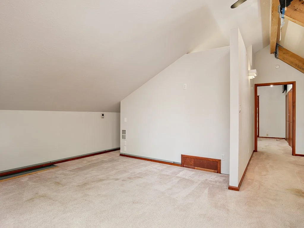 upstairs.jpg