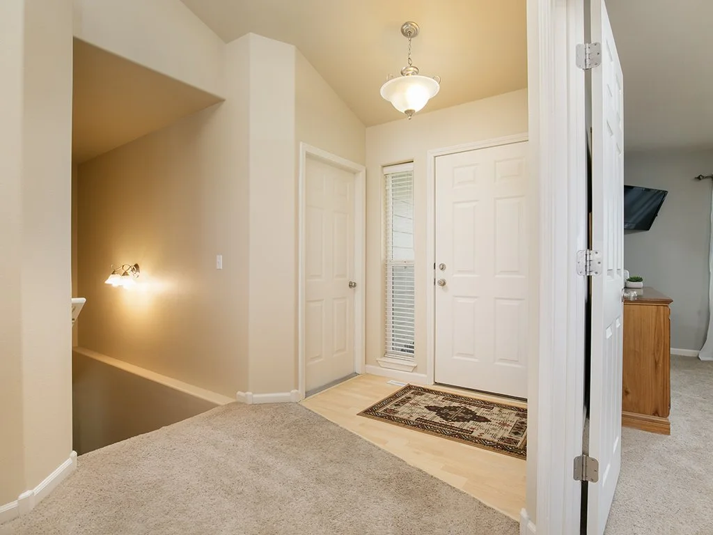 entryway.jpg