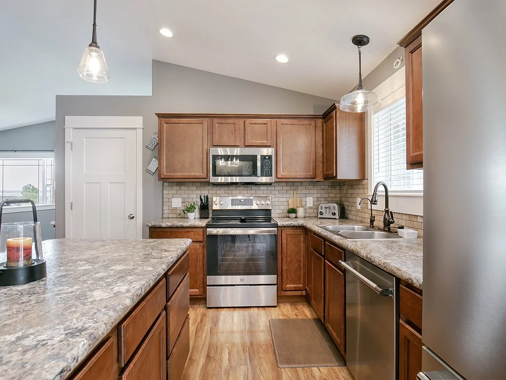 kitchen 3.jpg