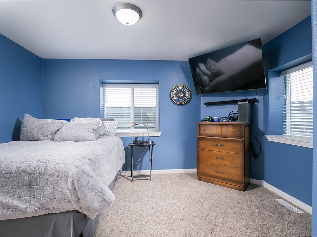 bed 4.jpg