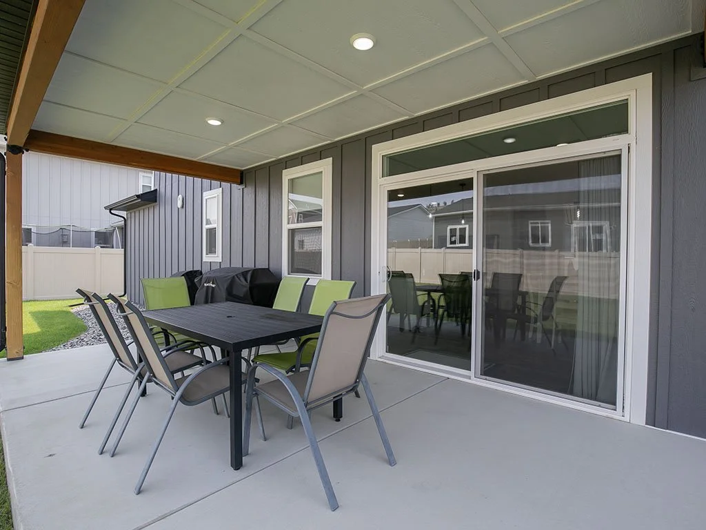 Porch.jpg