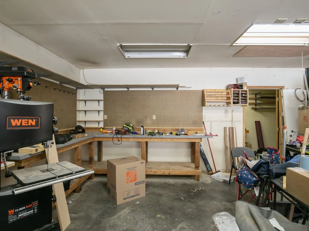 garage 3.jpg