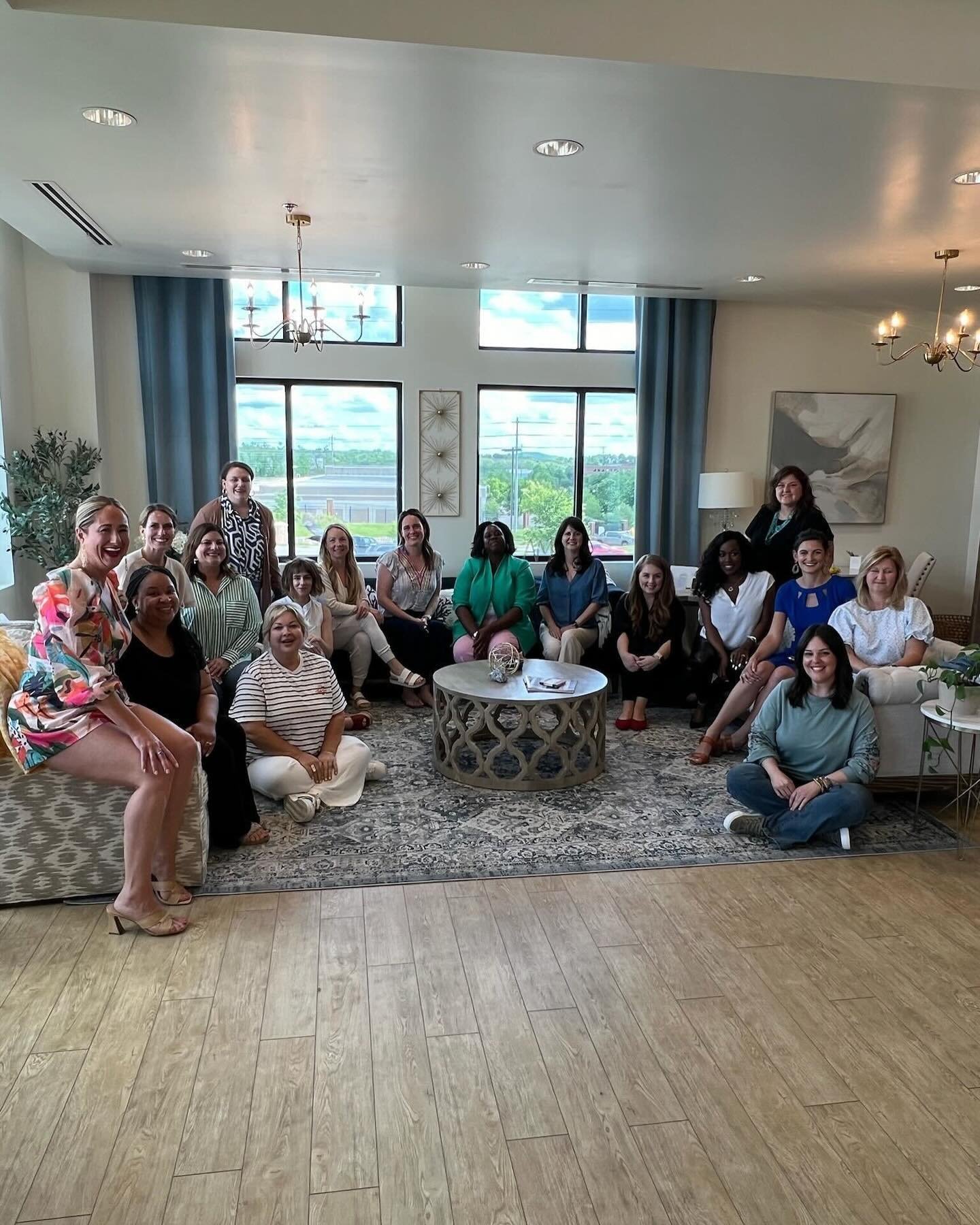Thinking back to the fantastic workshop experience with @thesapphiresuite! Your insights were a true gem, igniting substantial growth within us. Our time with you was simply invaluable &ndash; thank you for the inspiration! 🌟

#sapphiresuite #inspir