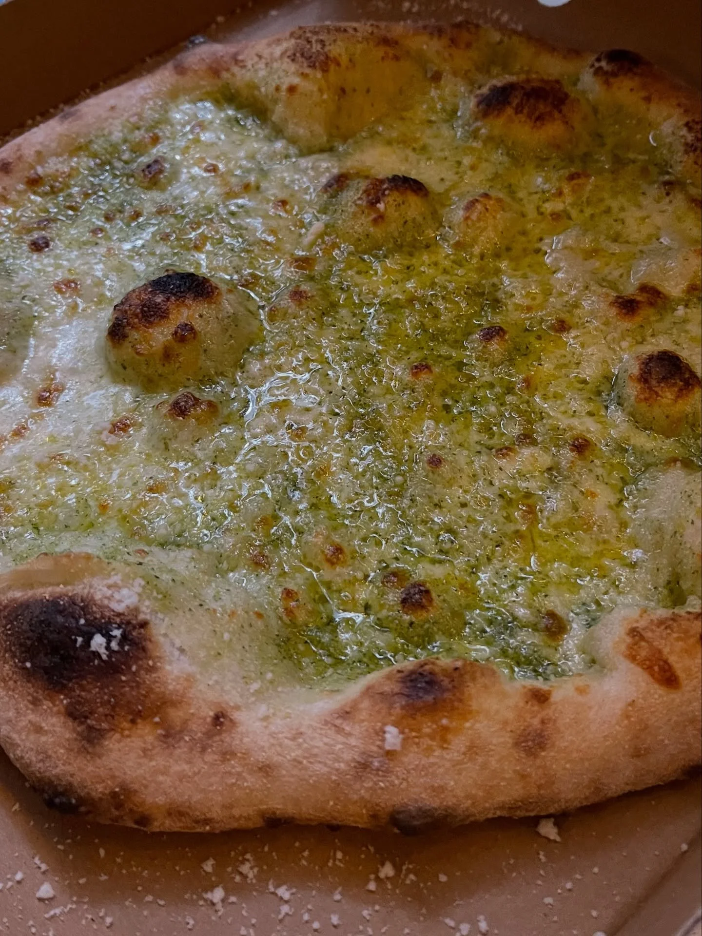 Sabden we’ve got all your pizza and garlic bread needs covered tonight! 
Open now ππ«Ά