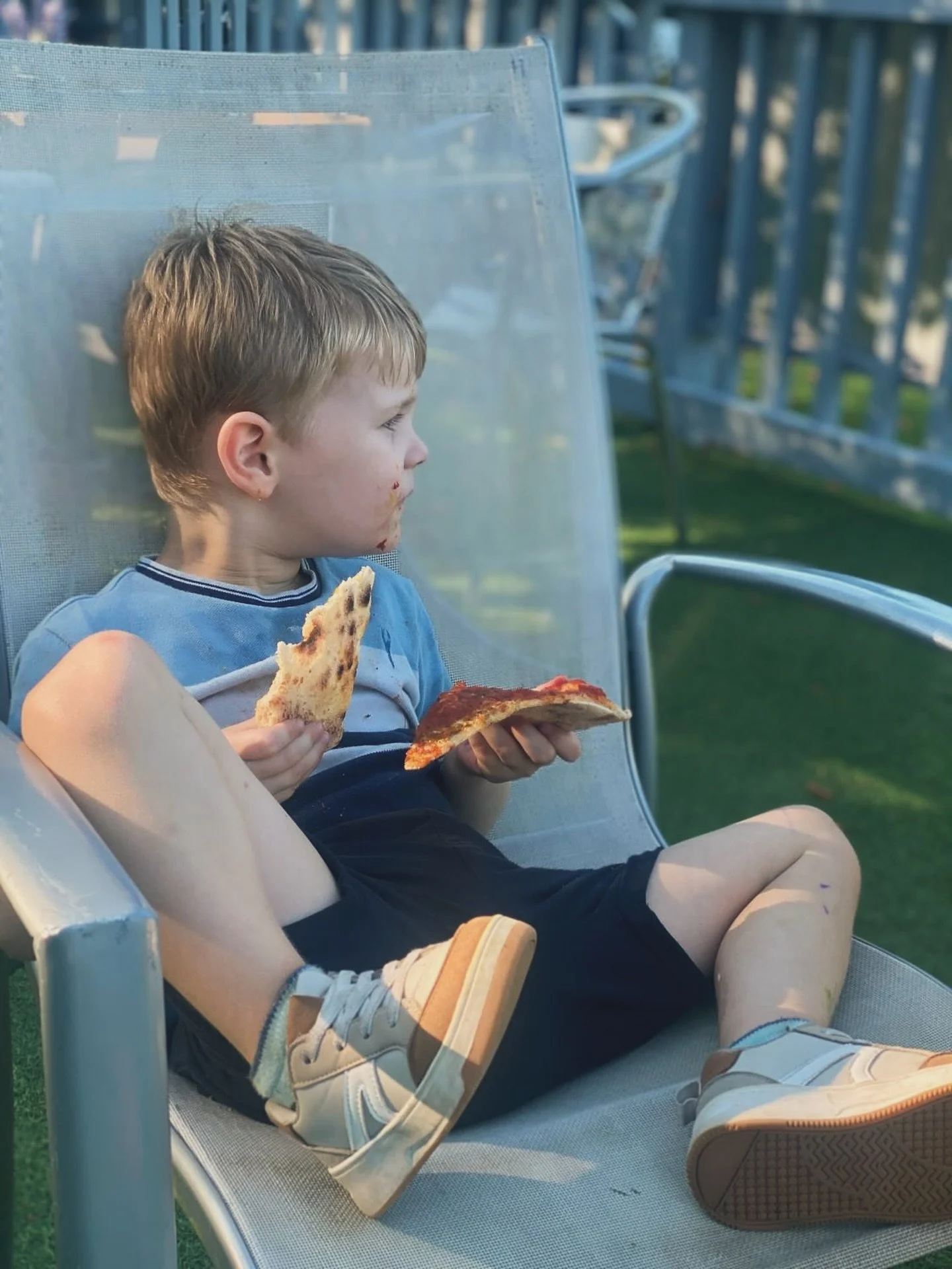 A slice in each hand… contentment πβπβ
We will be @langho_fc Thursday 5pm - 8pm
this week. 
Caroline is βοΈ to Hamburg on Friday to compete in a Hyrox competition - sorry Sabden! π‍βοΈπͺ
We will continue to trade whilst we sell the bus