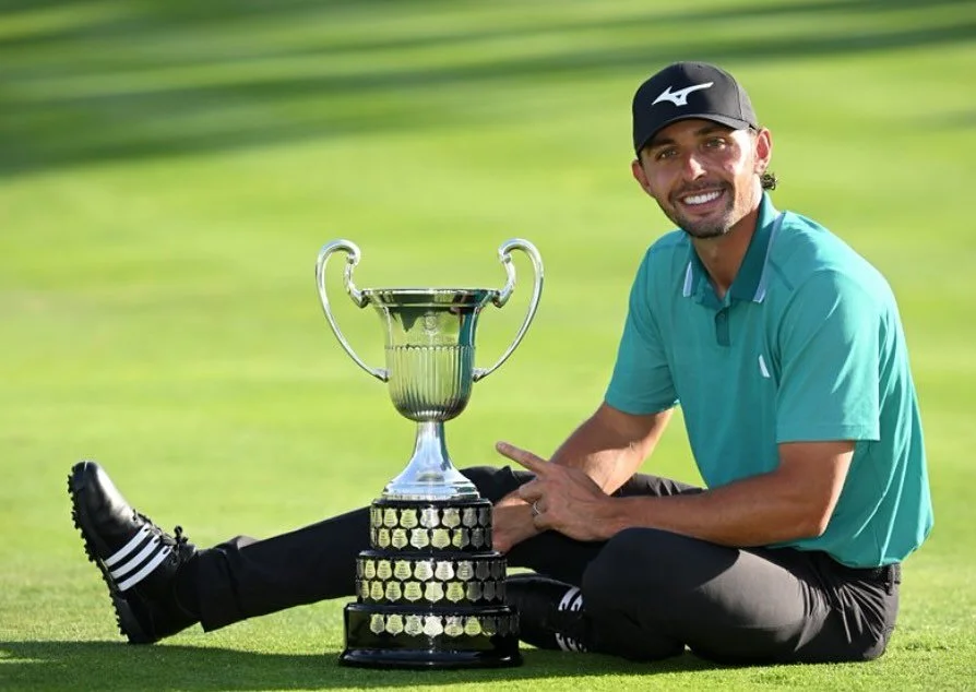 Huge congratulations to local golfing hero @marcopenge on his fantastic win at the @openespana today. 
You’ve just earned 50p off your next La Bella Mozzarella pizza!!! π
Seriously we’re thrilled for you, your family and your friends a