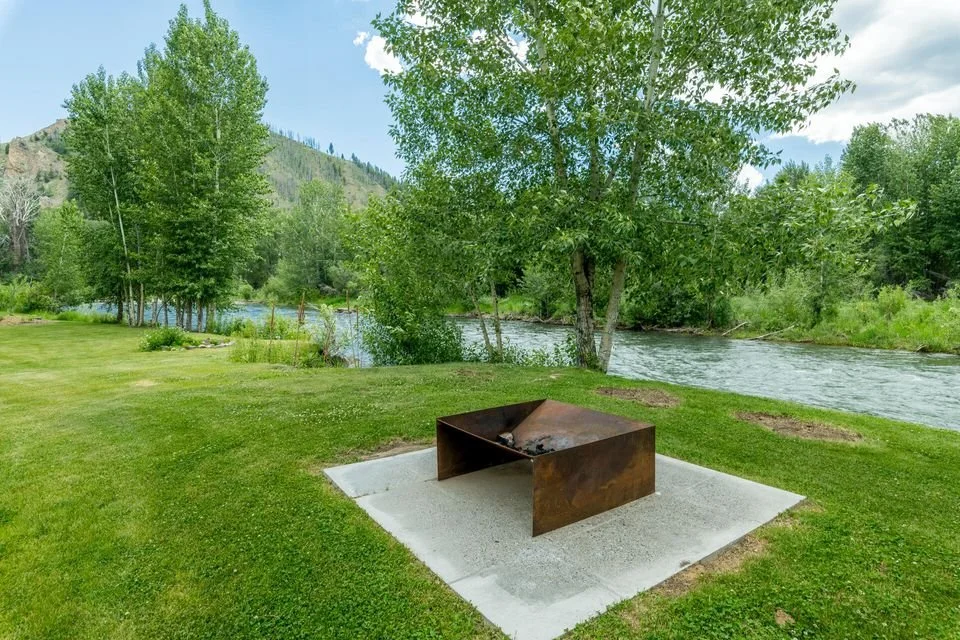 114 Deer Creek Lane Stephanie Reed Real Estate