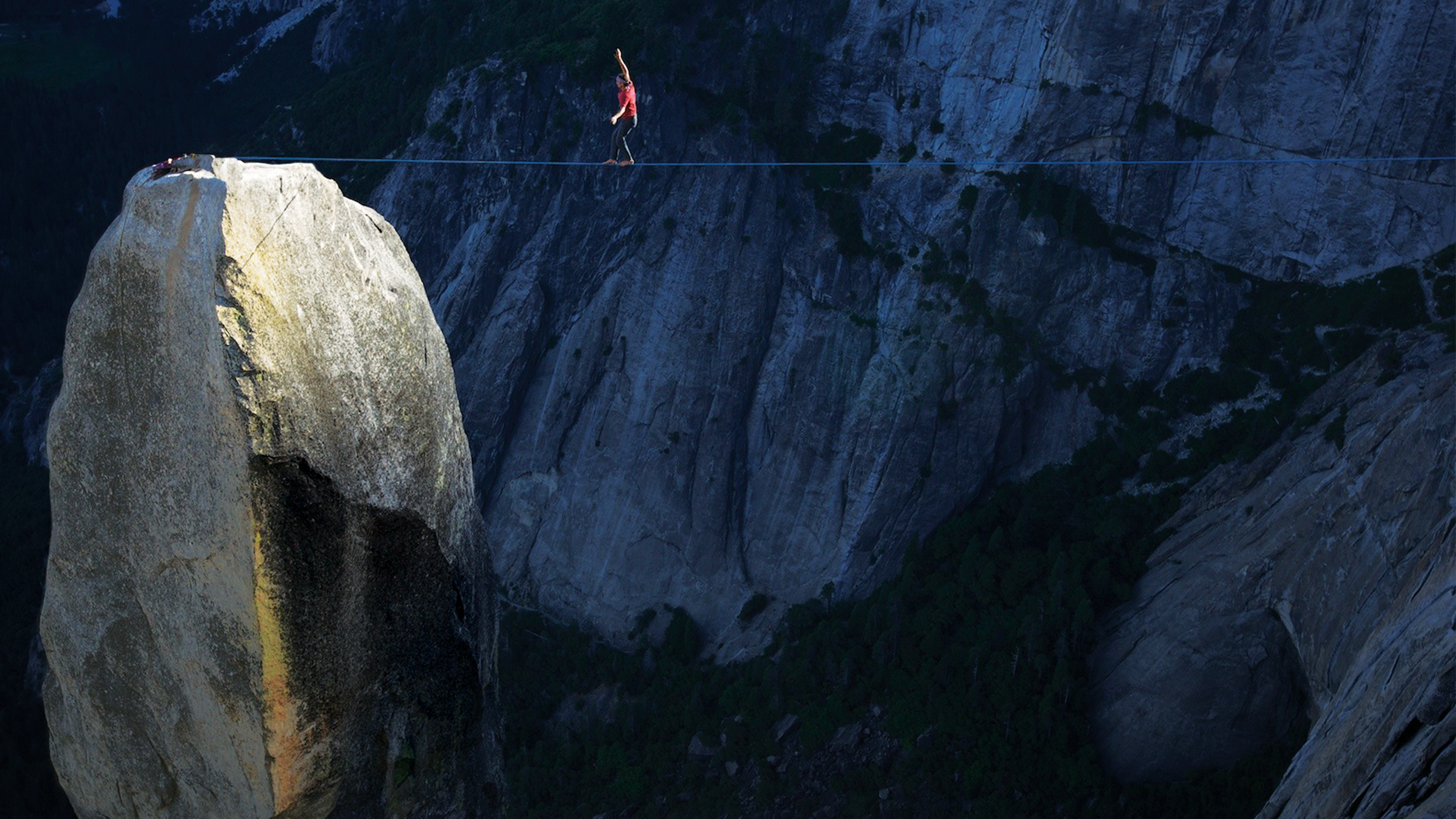 Dean Potter_Lost Arrow Highline_Photo by Dean Fidelman.png