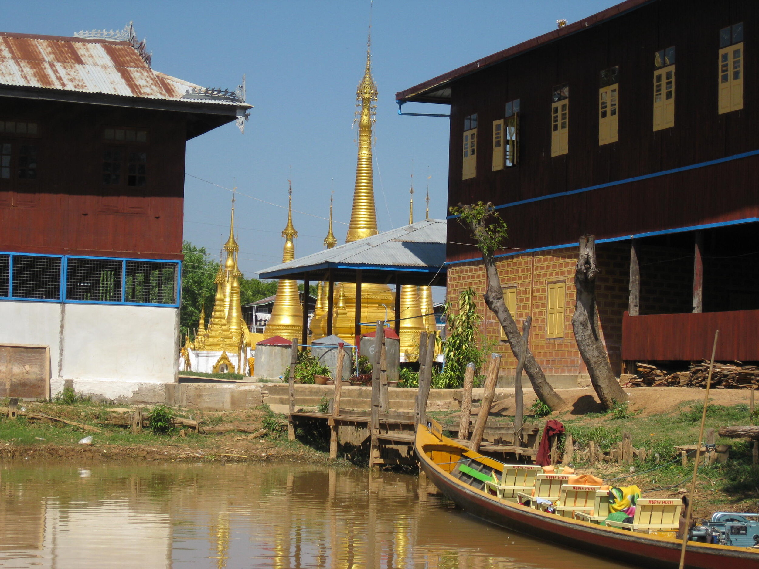 Burma 2014 074.jpeg