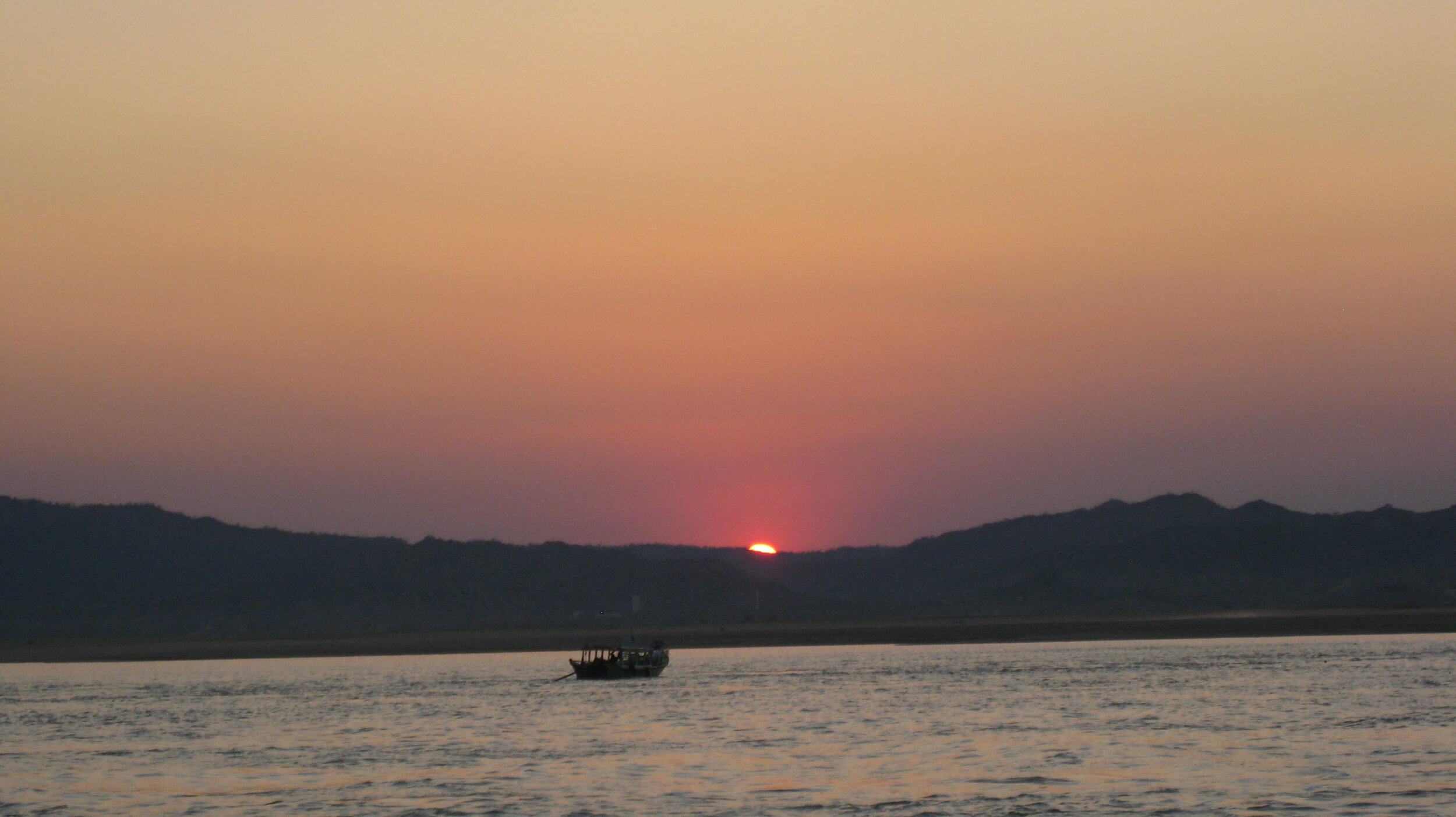 Burma 2014 163.jpeg