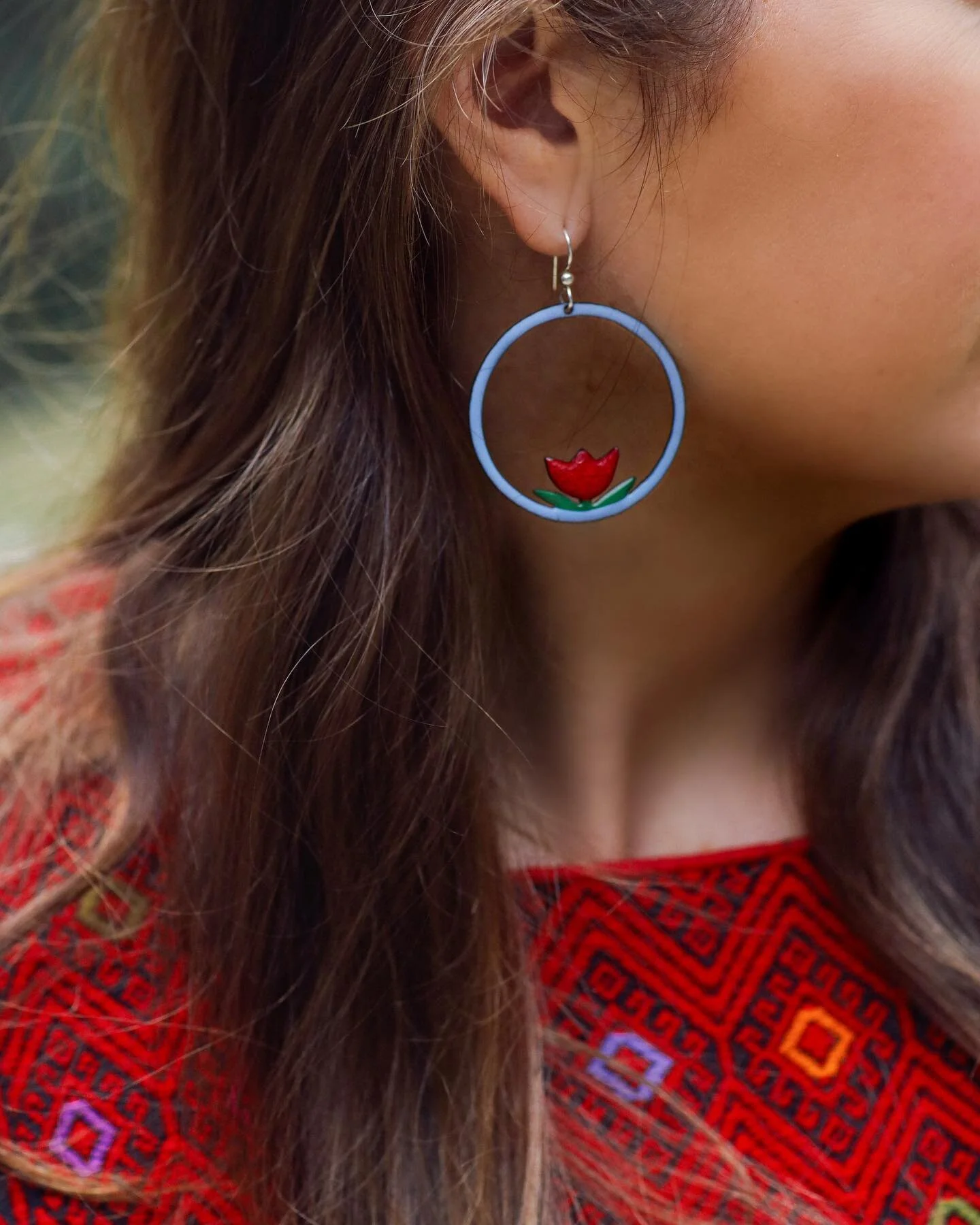 These big blue hoops are my personal favorites from the collection, and I&rsquo;m not kidding when I say I get compliments on them EVERY TIME I wear them. Even though they&rsquo;re big, they super lightweight. You won&rsquo;t even feel them. Do you l