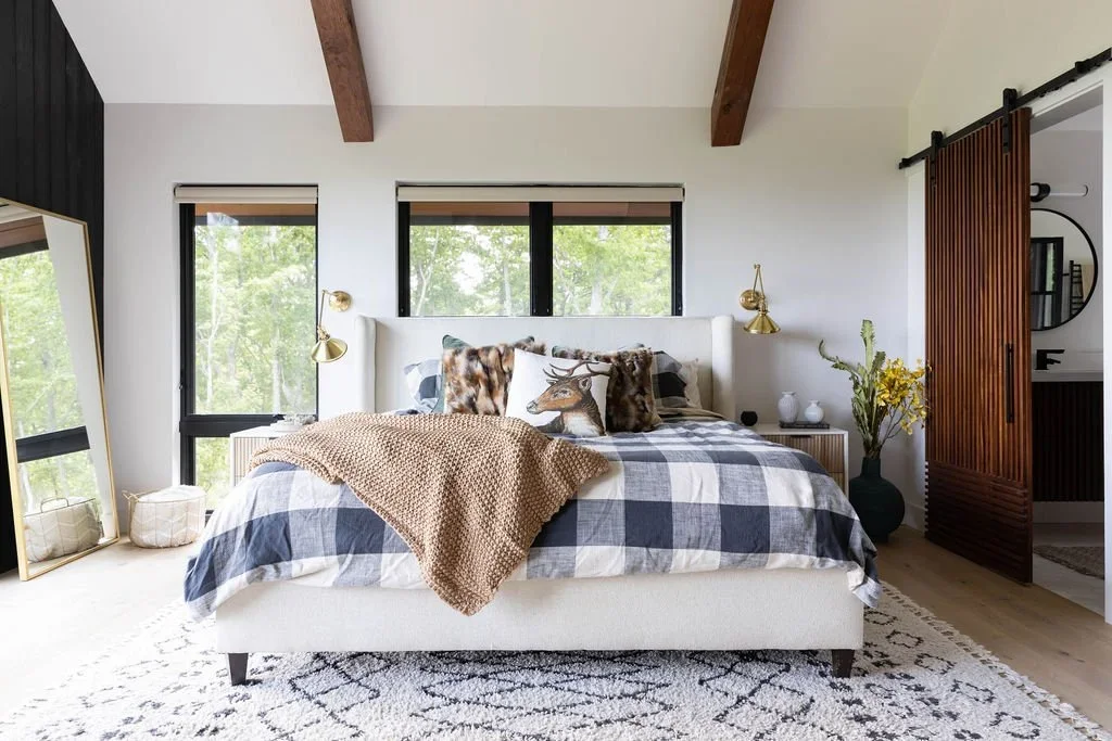 bedroom-modern-organic-pacific-palisades-home.webp