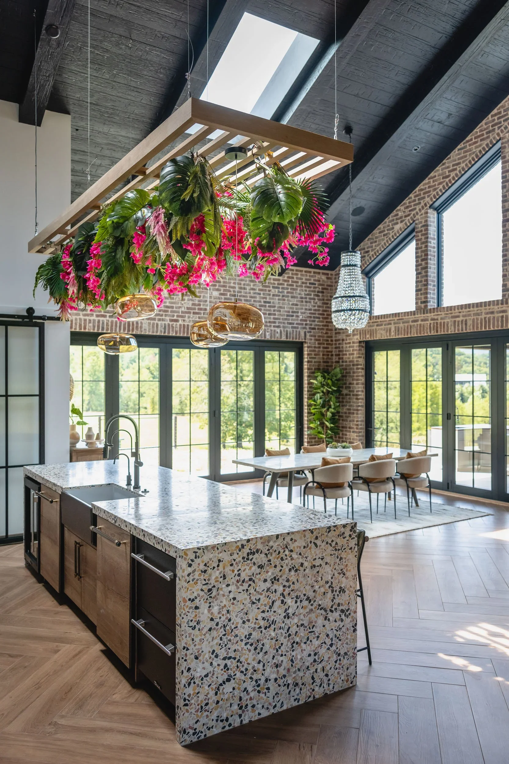 kitchen-eclectic-modern-hidden-hills.webp