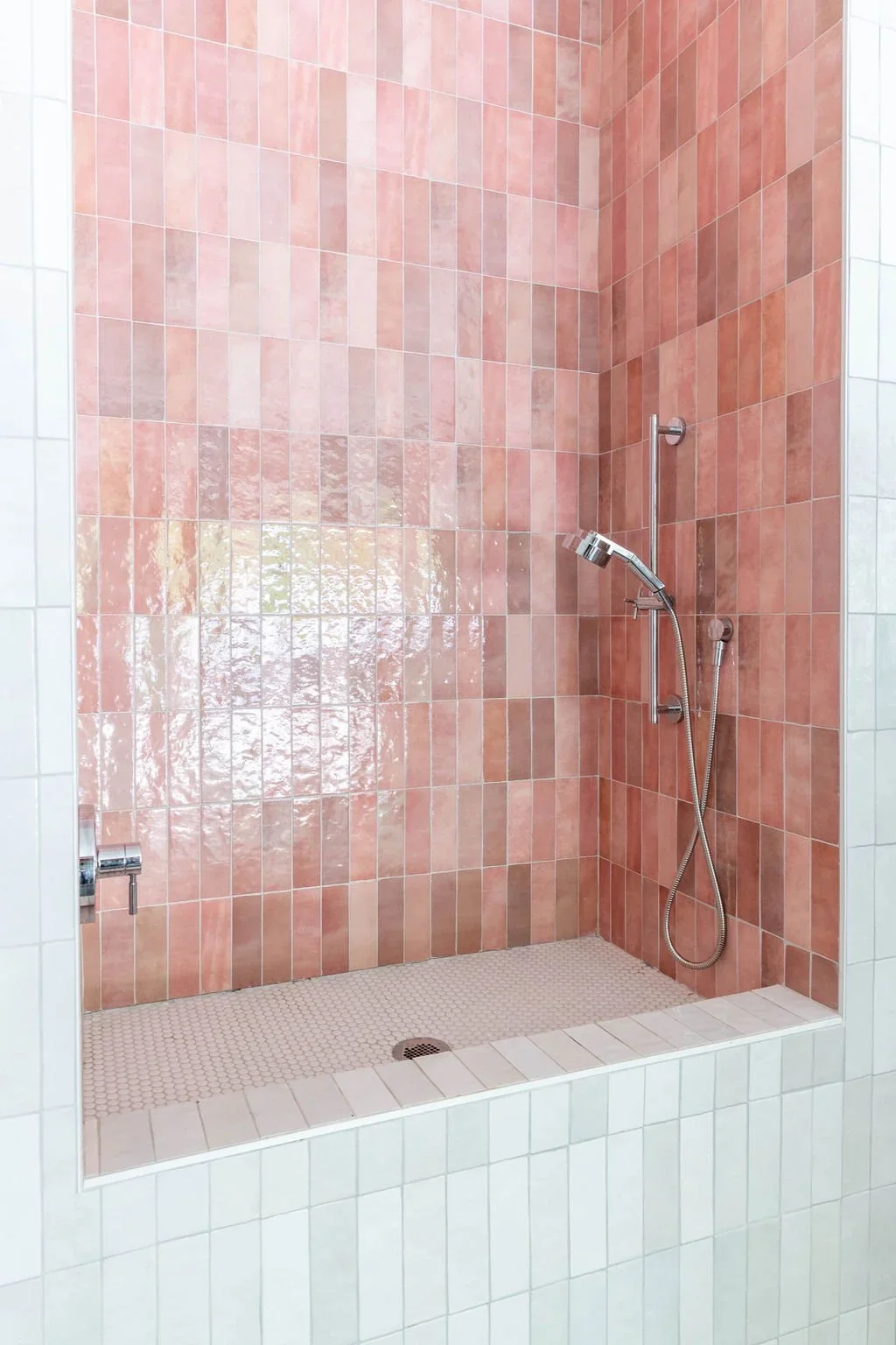shower-bathroom-contemporary-malibu-los-angeles.webp