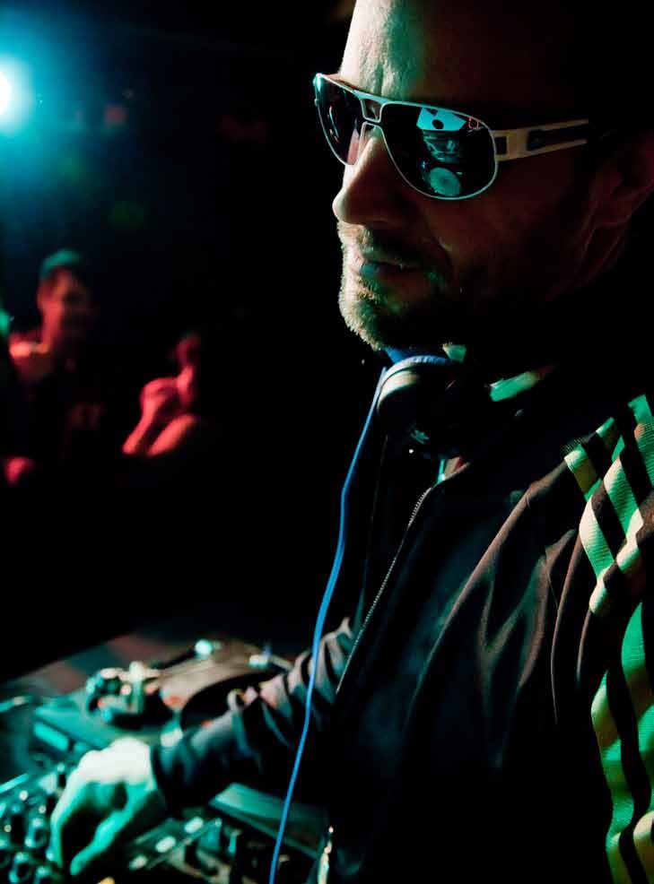 DJ 2012.jpg