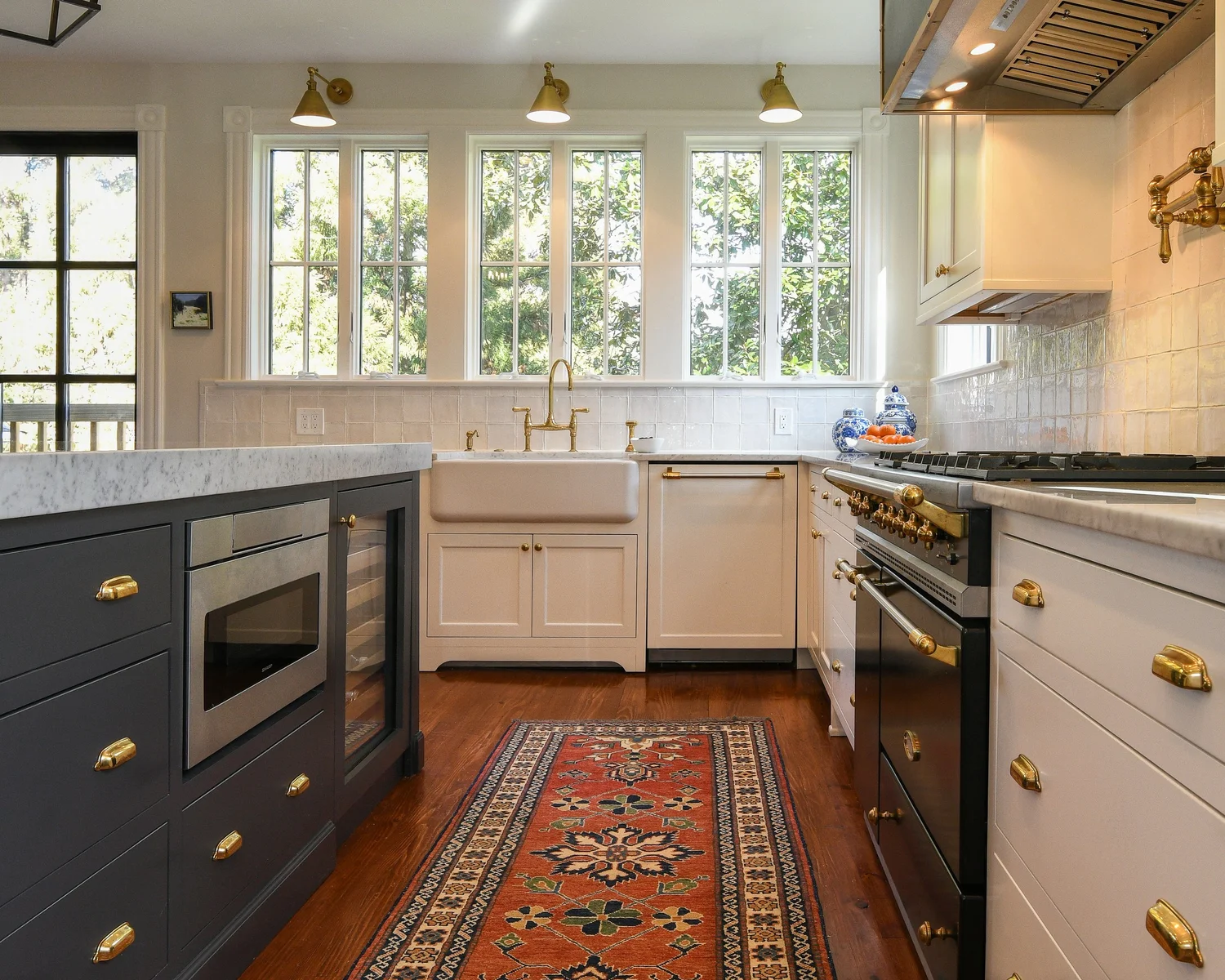 Project project — EFH Madison Designer White Graphite 3