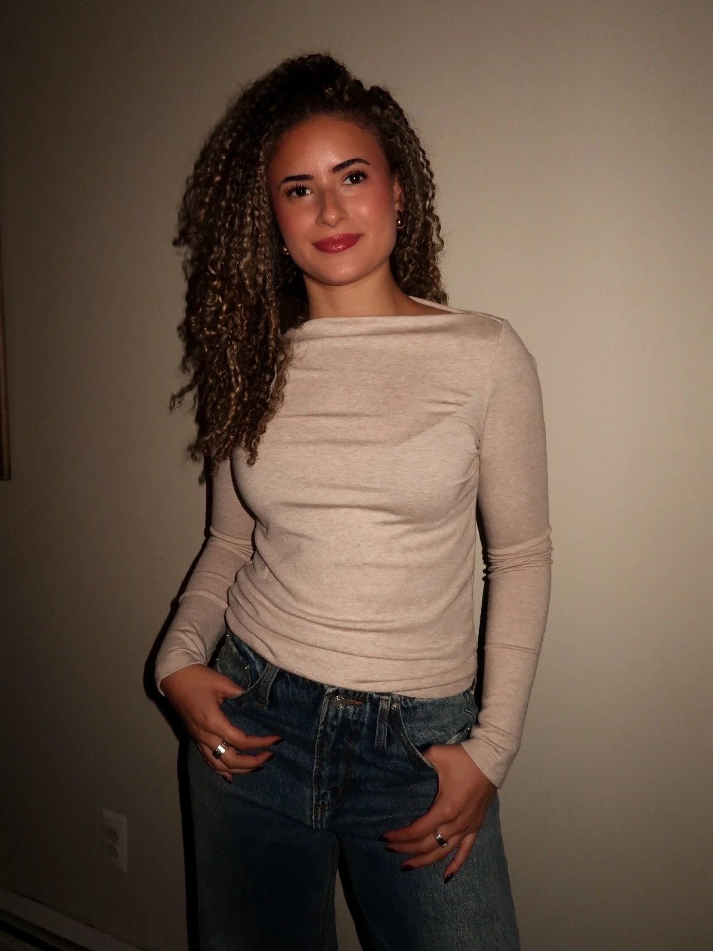 cute &amp; basic 

#nyclothing #nycgirls #outfit #nycfashion