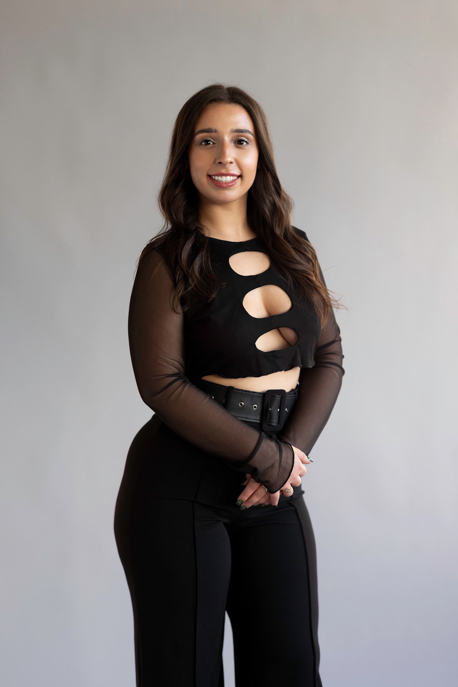 Facetune_06-12-2023-17-09-55.jpg