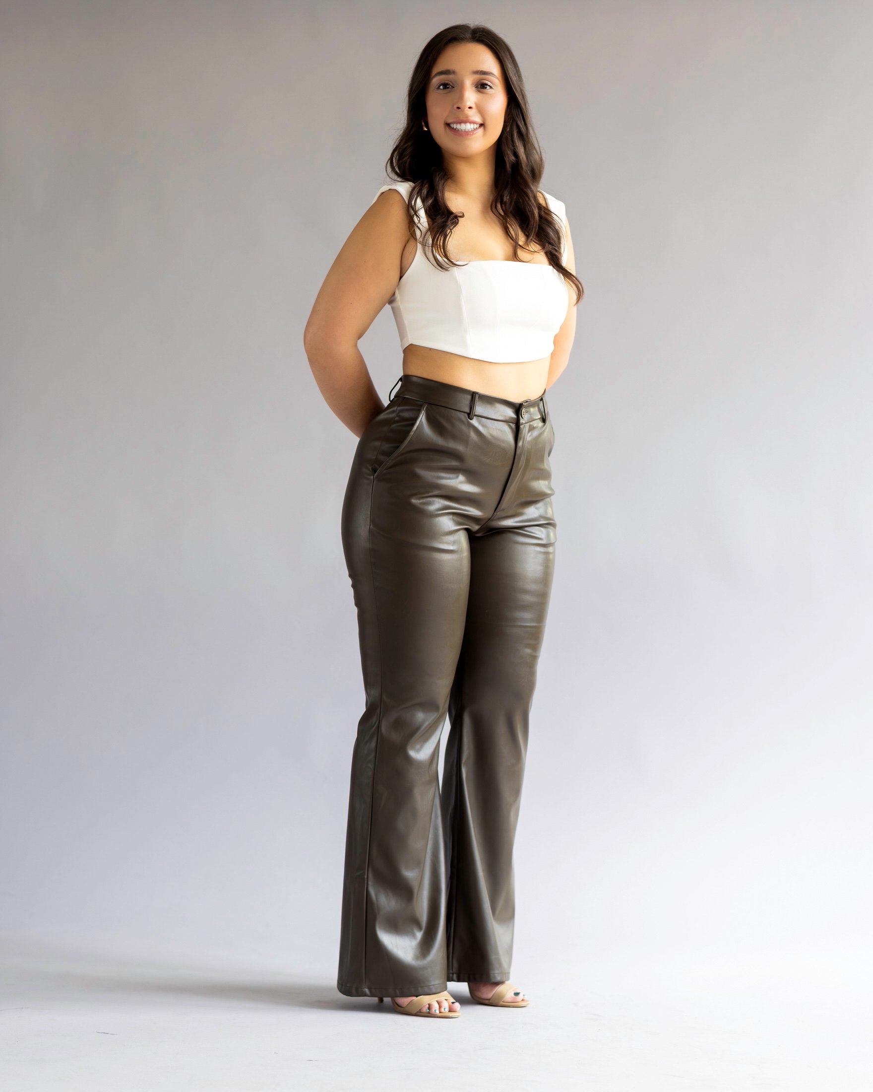 LW High-waisted Ruched Leather Pants | Leather pants, Leggings fashion,  Destiny fashion