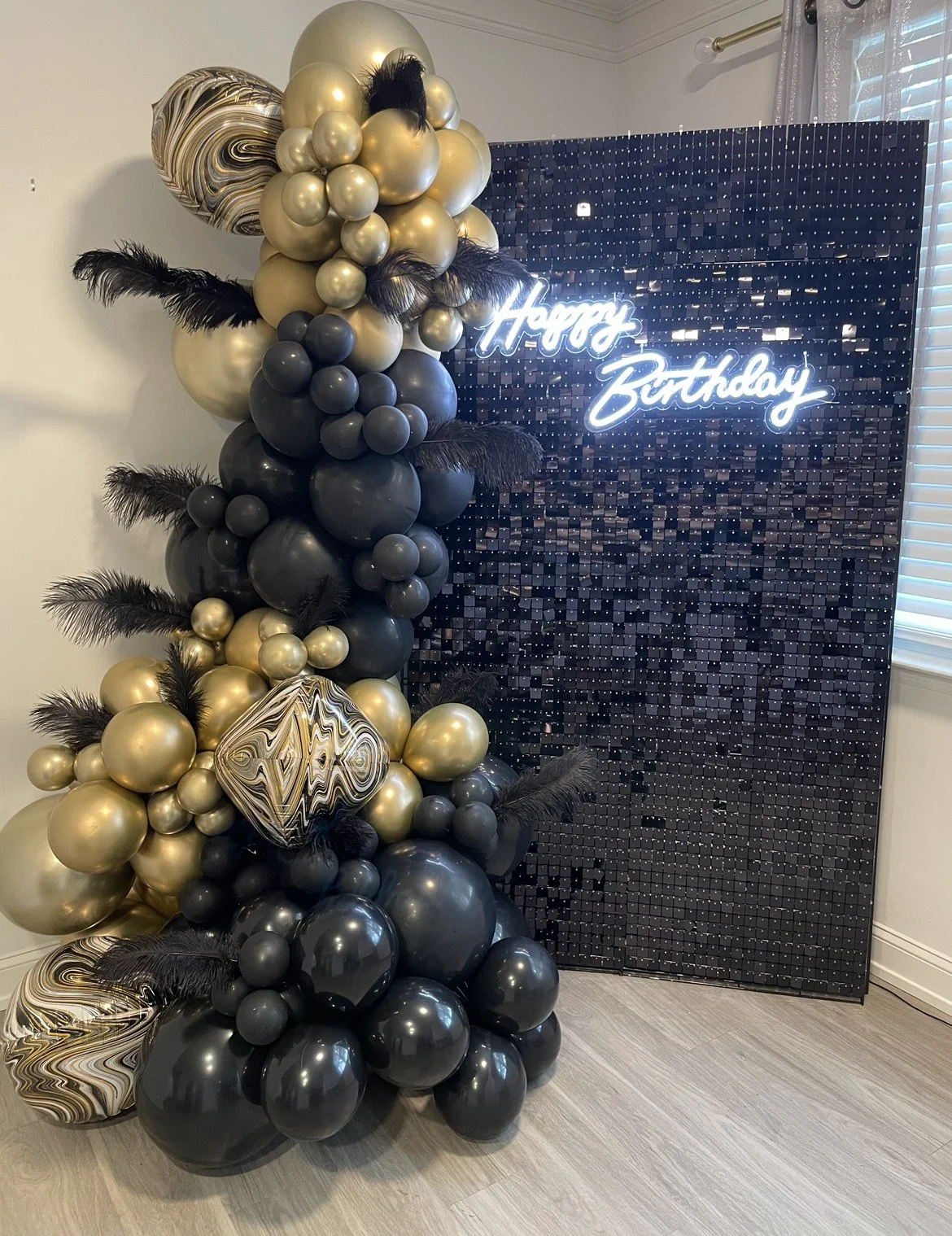 Black Shimmer Wall (6'x4')
