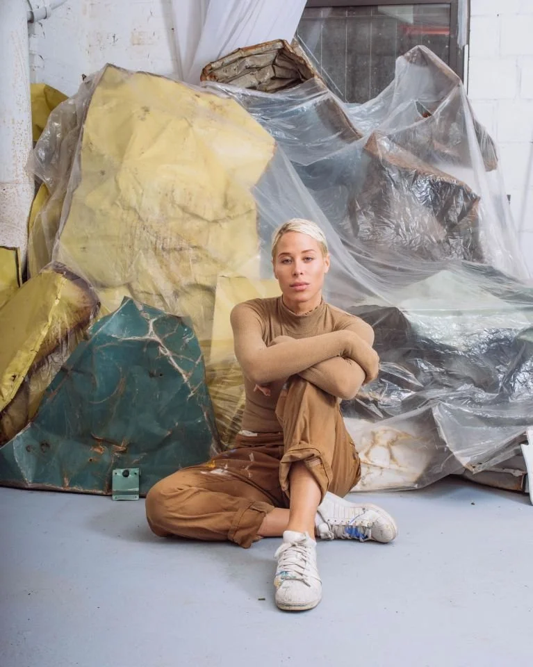 meet artist Kennedy Yanko via art leadher