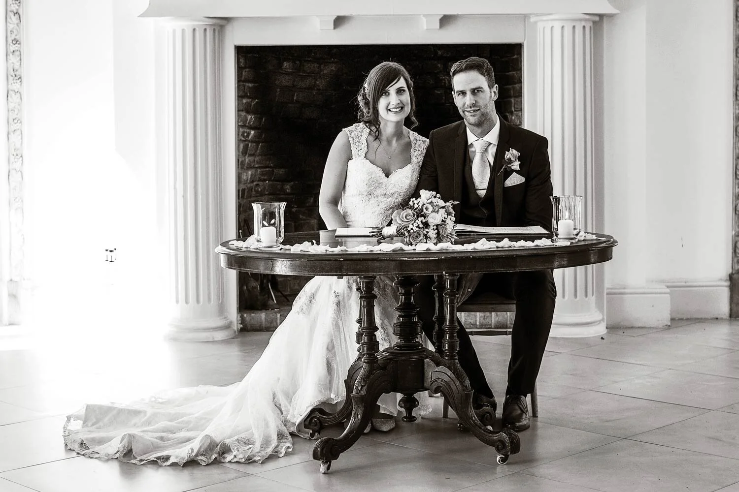 Northbrook_Park_Wedding_Photographer_Farnham_033.jpg