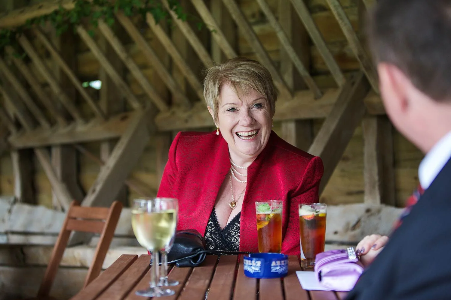 Lains_Barn_Wedding_Photographer_Wantage_022.jpg
