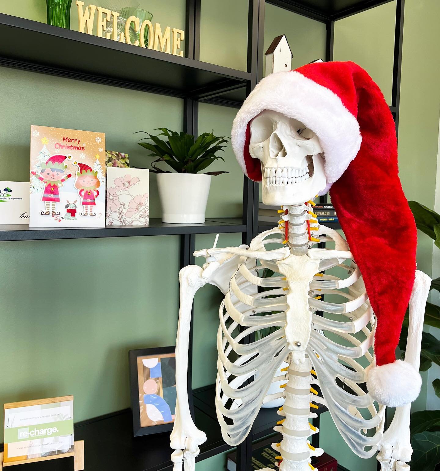 Happy Holidays from Re-Charge! ❄️

Wishing you a happy and healthy holiday from the team at Re-Charge Health &amp; Wellness. 

Reminder that we will be closed from December 29th - January 8th for a winter break.