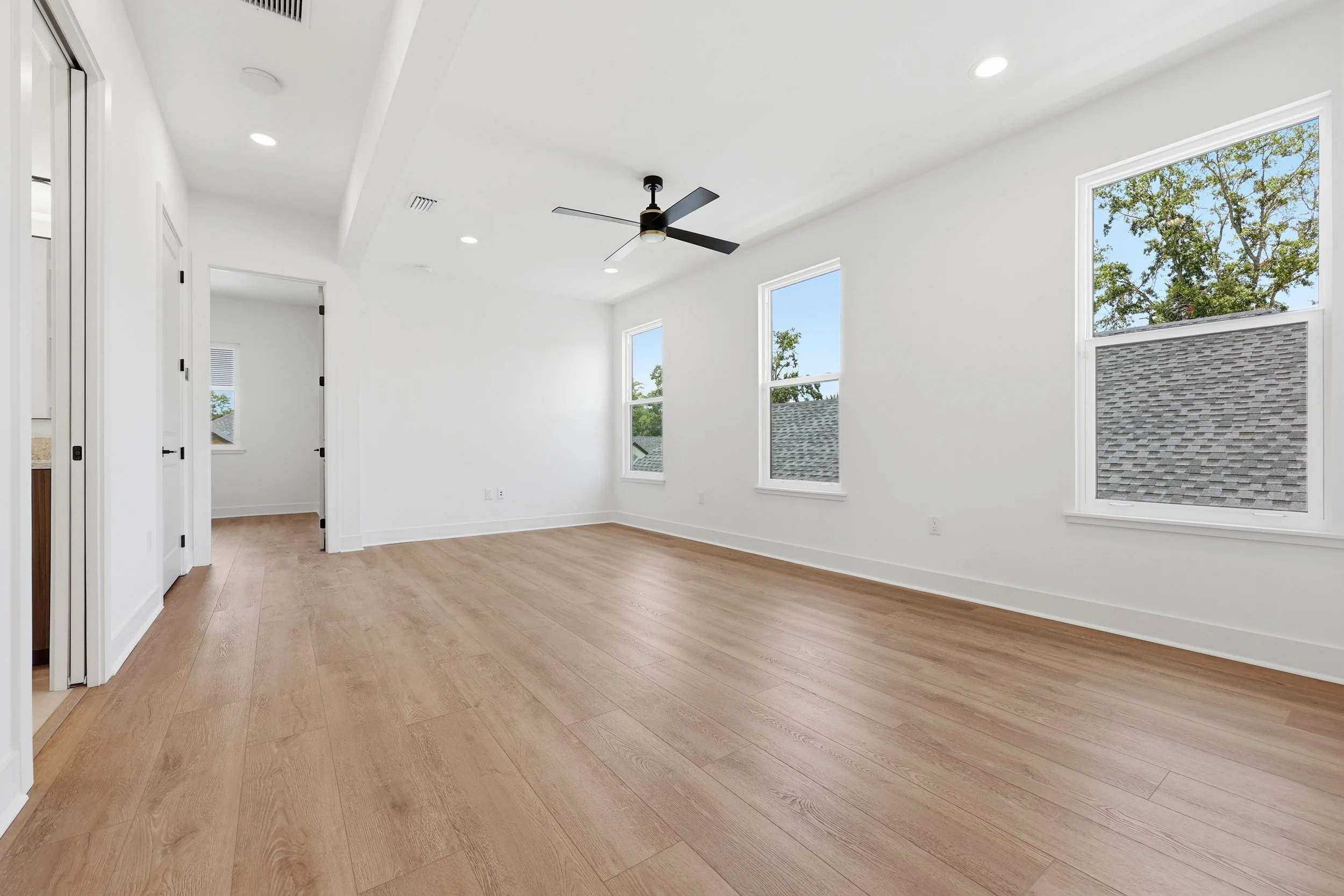 1063 sw 135th dr-6.jpg