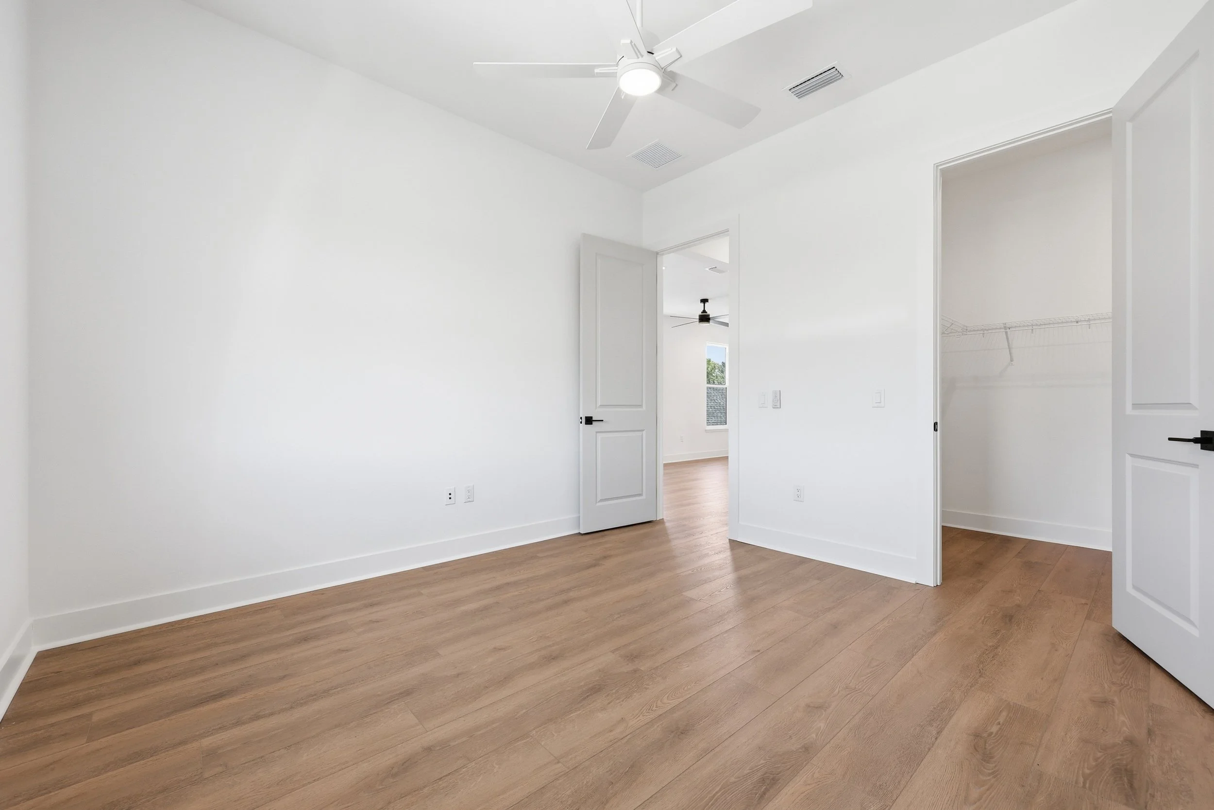 1063 sw 135th dr-9.jpg