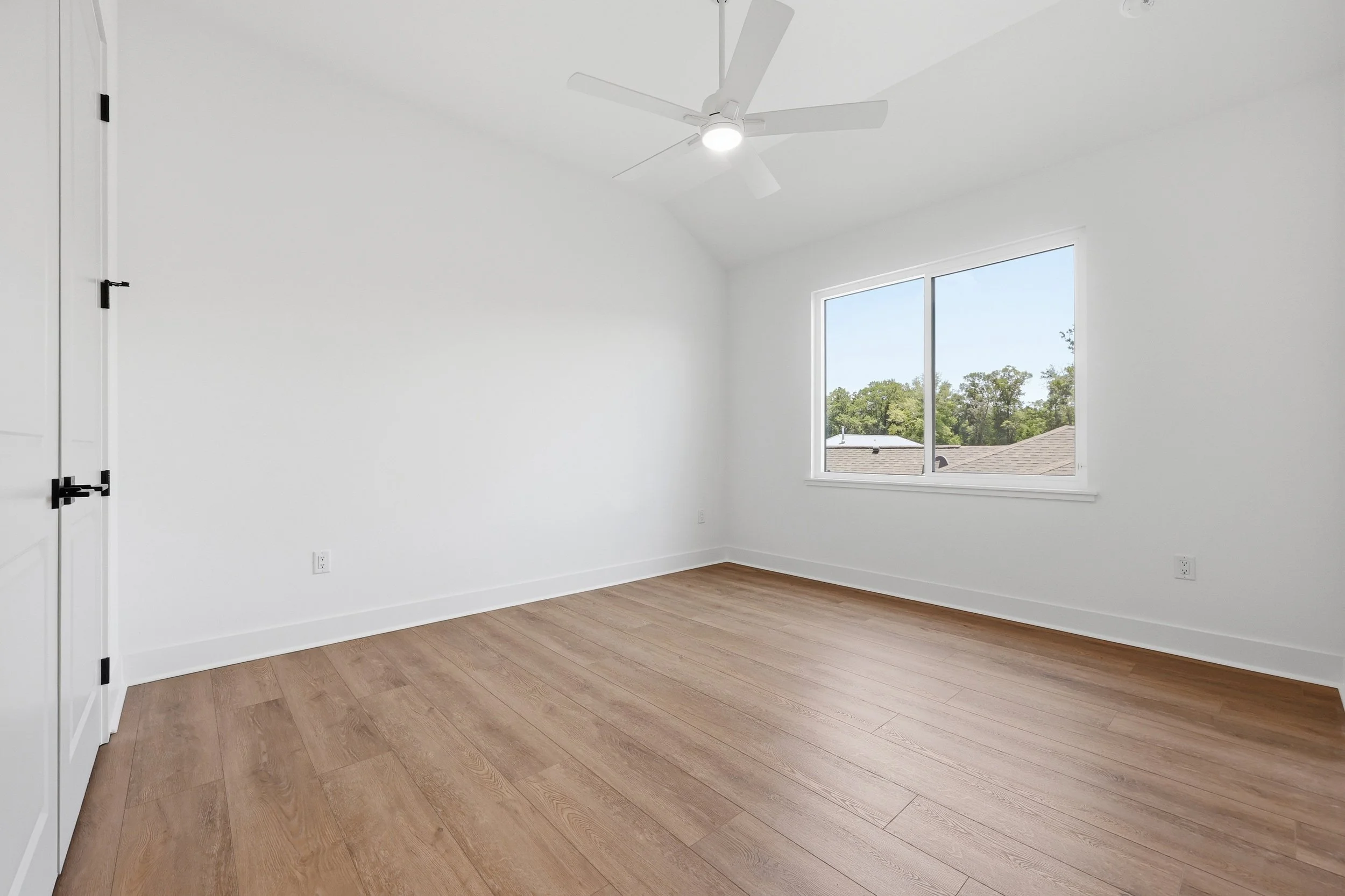 1063 sw 135th dr-12.jpg