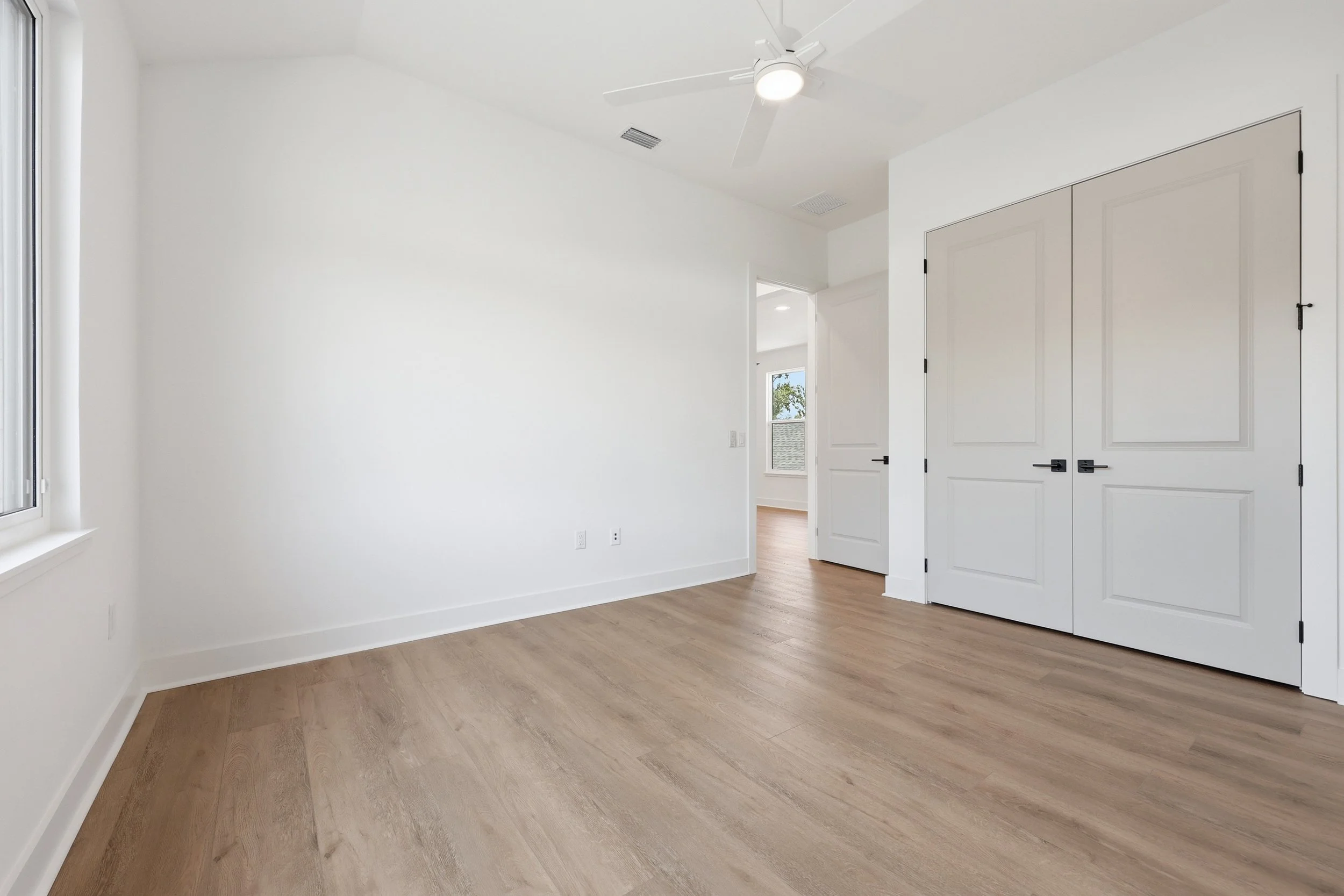 1063 sw 135th dr-13.jpg