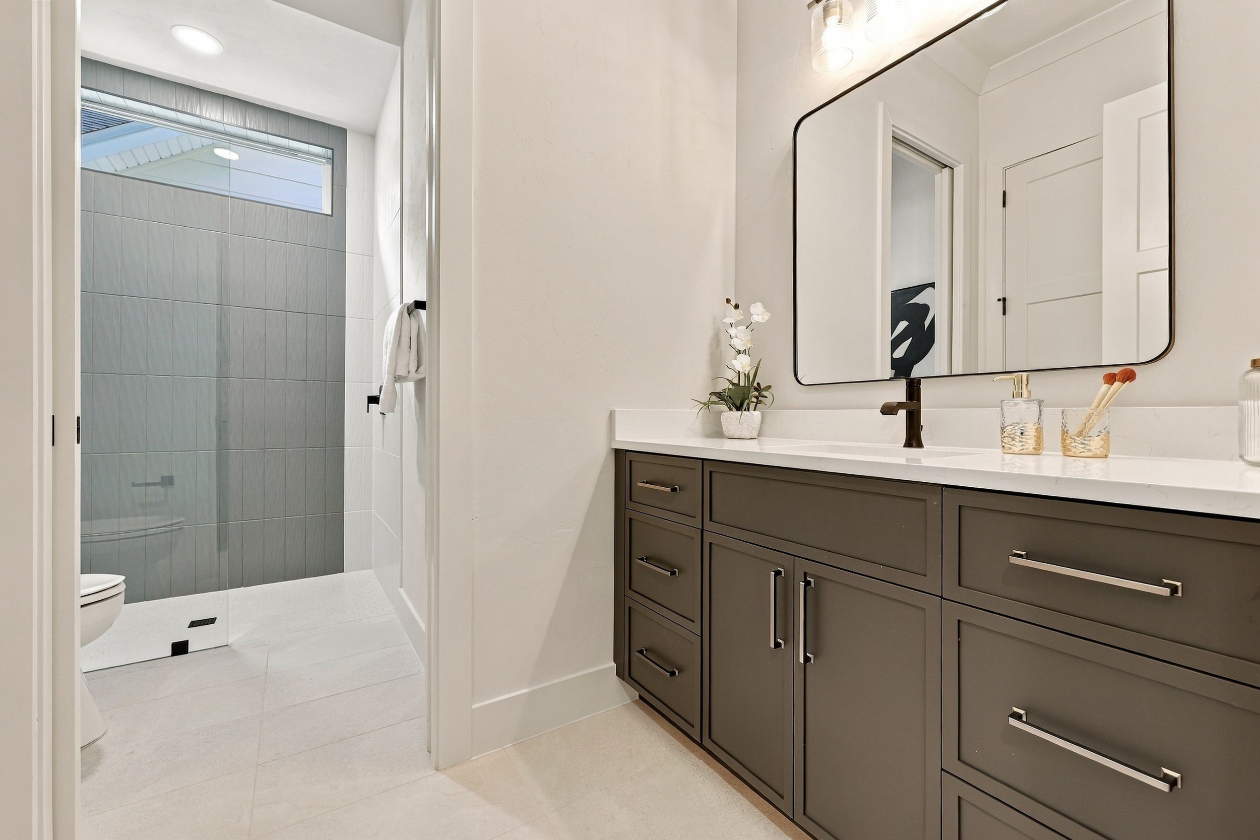 1062 sw 135th dr-16.jpg