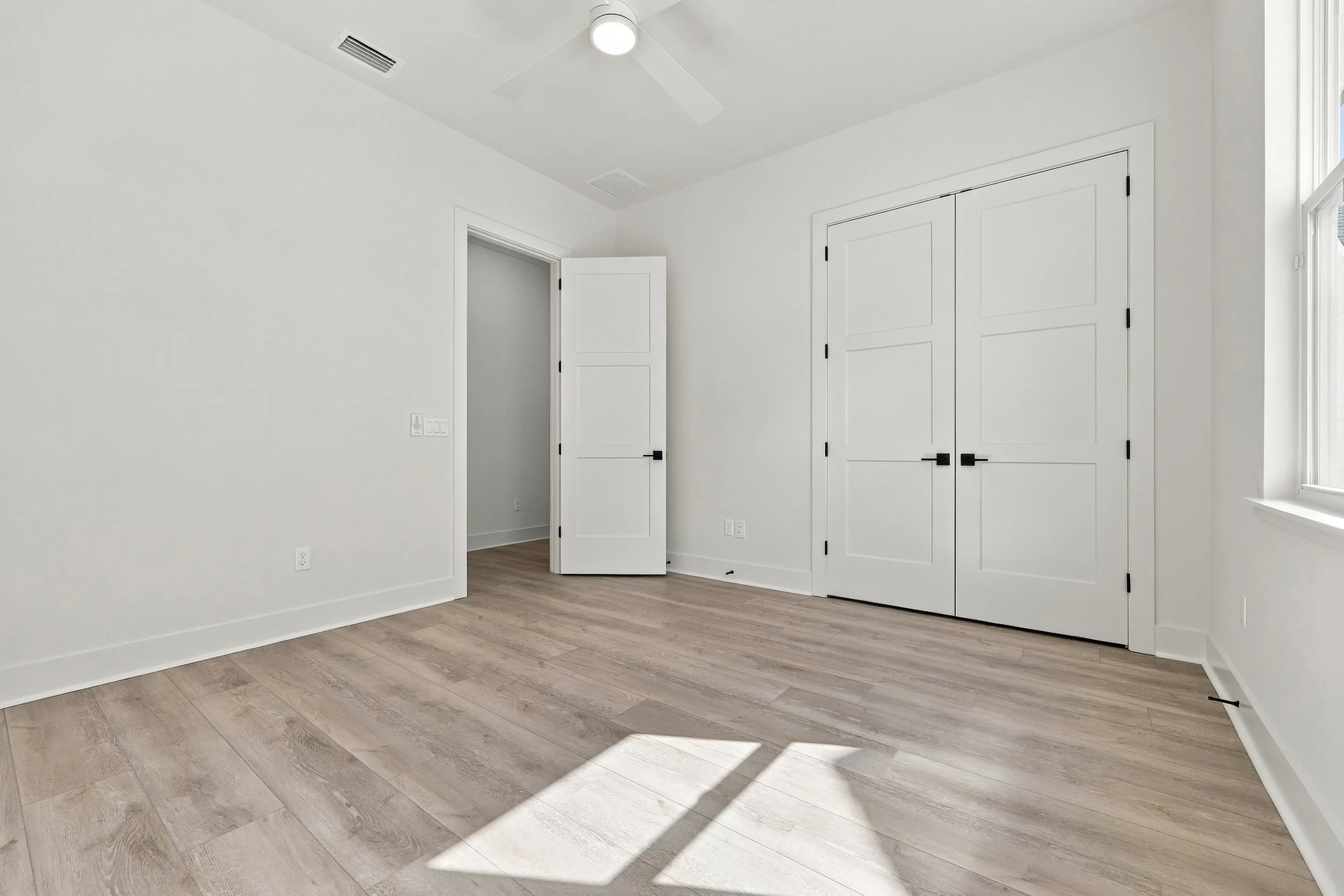 1062 sw 135th dr-19.jpg