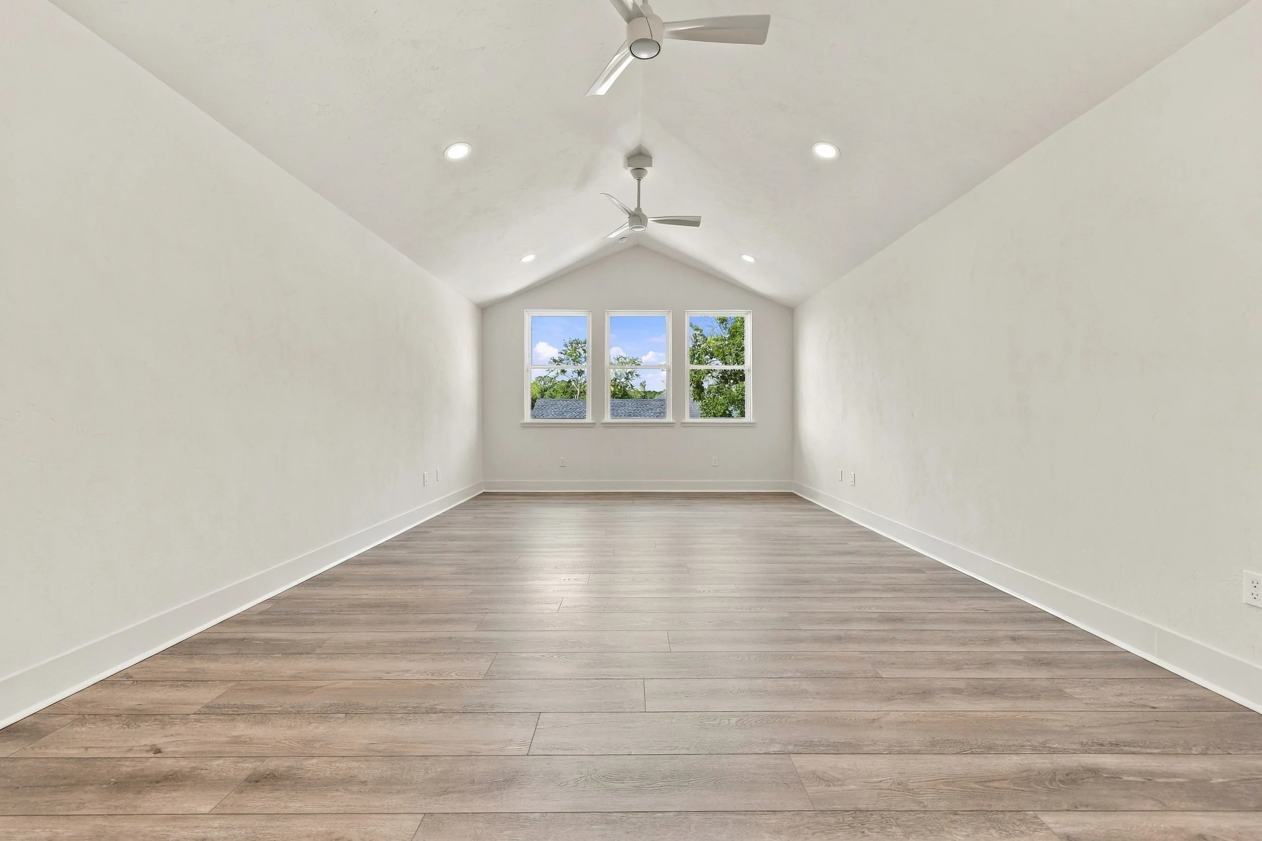 1062 sw 135th dr-24.jpg