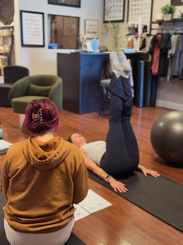 Another Mat 2 with another amazing crew! 🙏🏼💜 Here&rsquo;s to these future Pilates Instructors! 👏🏼 We&rsquo;re grateful to do what we love and get to share it with all of you! 

Curious about future trainings? Keep a lookout for our upcoming @bal