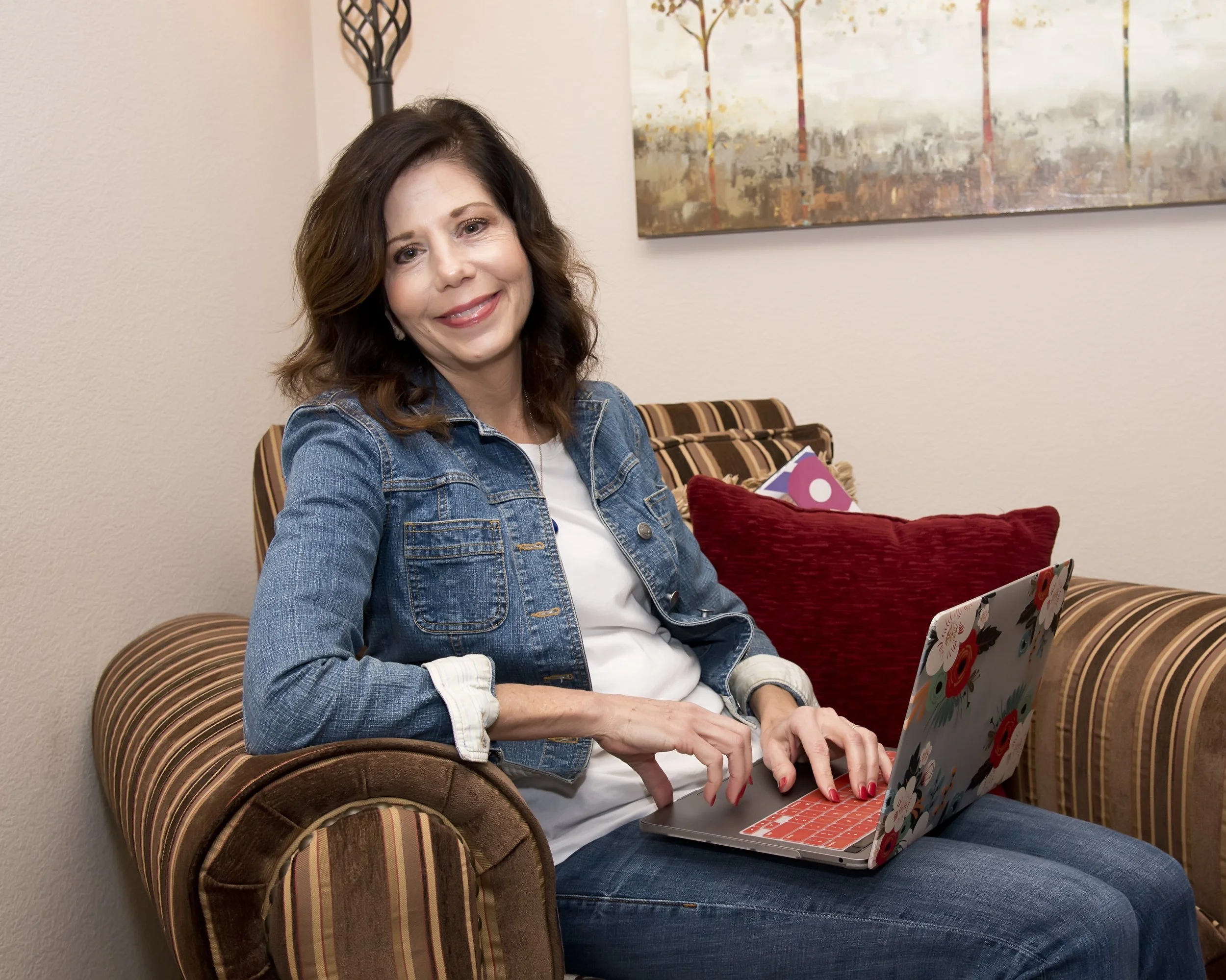 Lynda-Malka (Mindset Coach) - at work (1).jpg