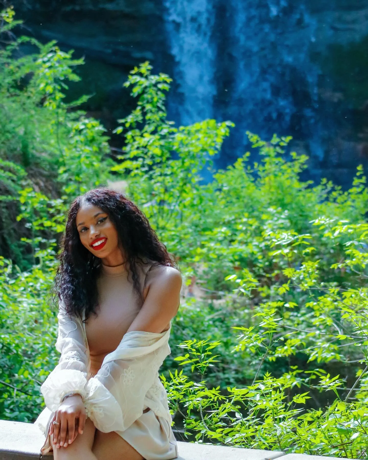 𝙲𝚑𝚘𝚘𝚜𝚎 𝚢𝚘𝚞𝚛𝚜𝚎𝚕𝚏. 💫 📍🌏

.
.
.

#travelgoals #spiritualgrowth #blessedlife #nomadlife #mountainclimbing #spiritualjourney #gratefulheart #nomad #peacefulvibes #mindfulness #wisdom #nomadgirls #traveldiaries #simplejoys #naturelovers #s