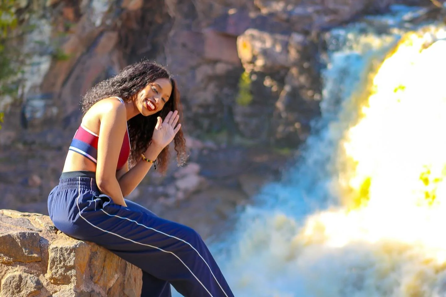 Hey guys, I'm alive. 😊🗺️🧭✨🧳🛩️🎑🏔️

.
.
.

#travelgoals #spiritualgrowth #blessedlife #nomadlife #mountainclimbing #spiritualjourney #gratefulheart #nomad #peacefulvibes #mindfulness #wisdom #nomadgirls #traveldiaries #simplejoys #naturelovers #