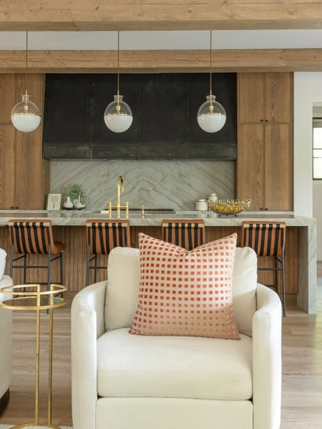 A favorite view from one of our recently completed homes, looking from the living room back toward the kitchen. We love how this space came together and couldn&rsquo;t be more excited for the new homeowners to call it home.

#stainbackconstruction #k