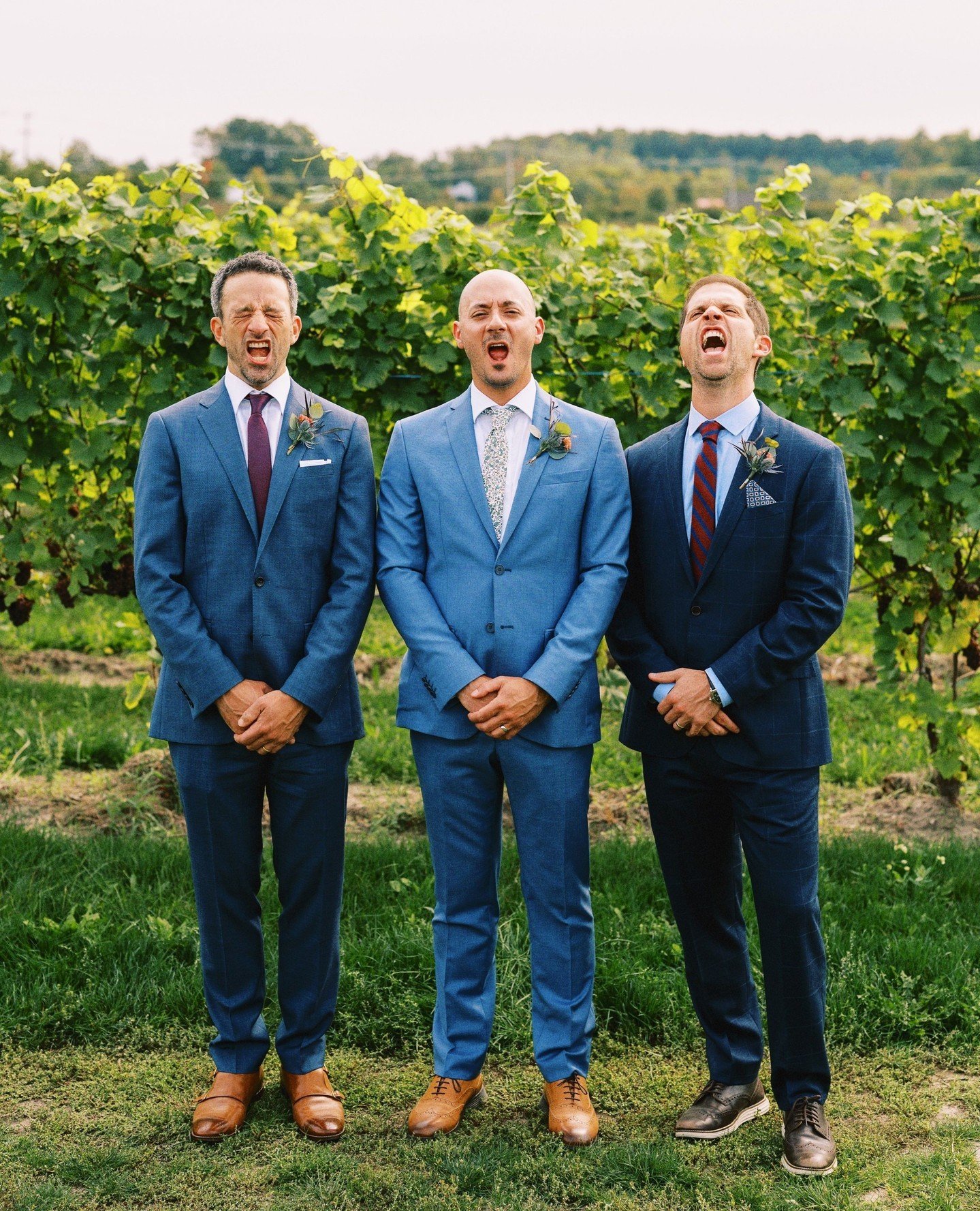 The friends that yawn together, stay together. 🥱⁠
⁠
⁠
⁠
.⁠
.⁠
.⁠
⁠
#traversecityweddingphotographer #traversecitywedding #traversecityweddings #traversecityphotographer #traversecityweddingphotography #michiganweddingphotographer #michiganweddingpho
