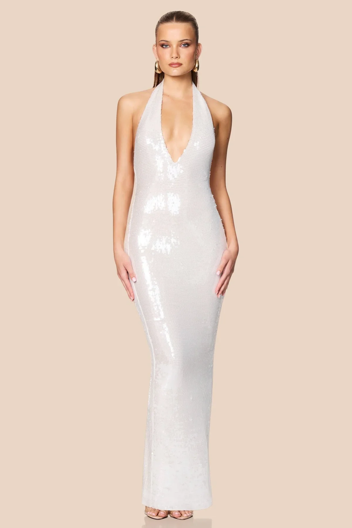 siren-gown-656041.webp