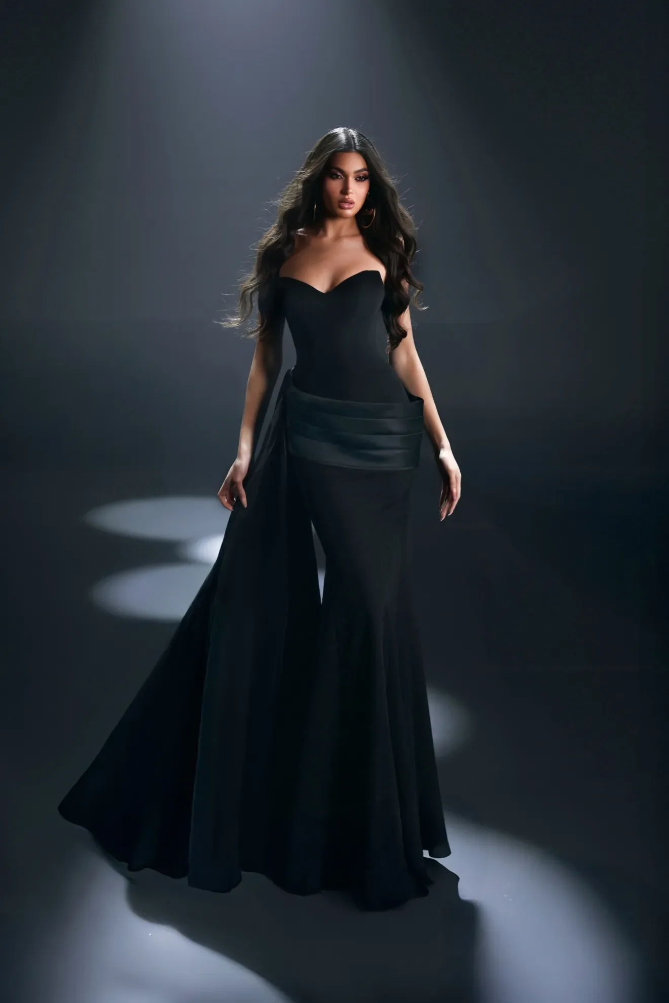 NC4086-BLACK-3-1320x1980.webp