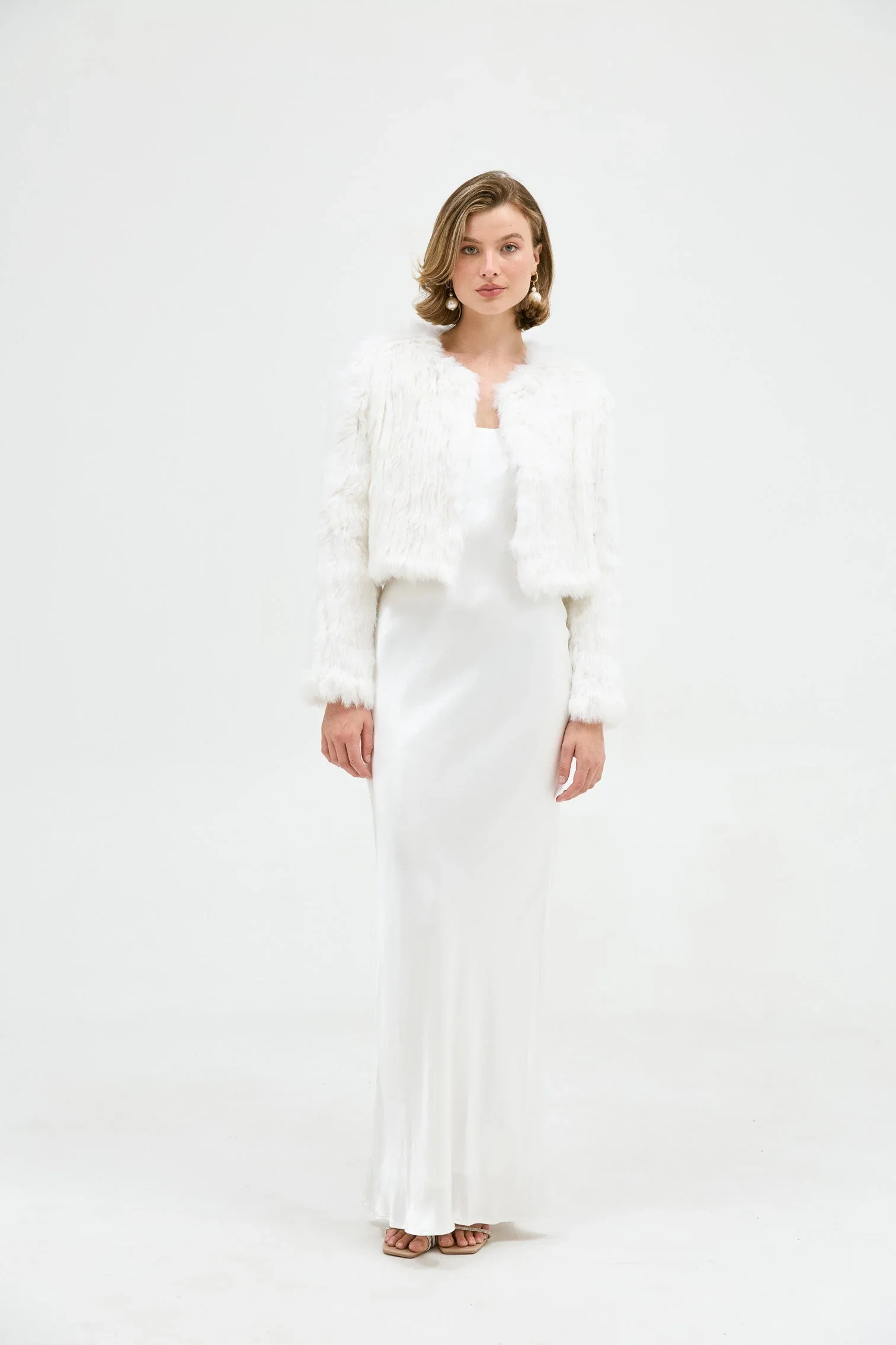 BubishLolaCropJacketWhite_1.webp
